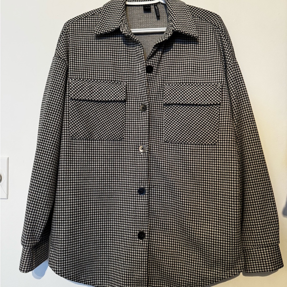 Black and White Houndstooth women button down